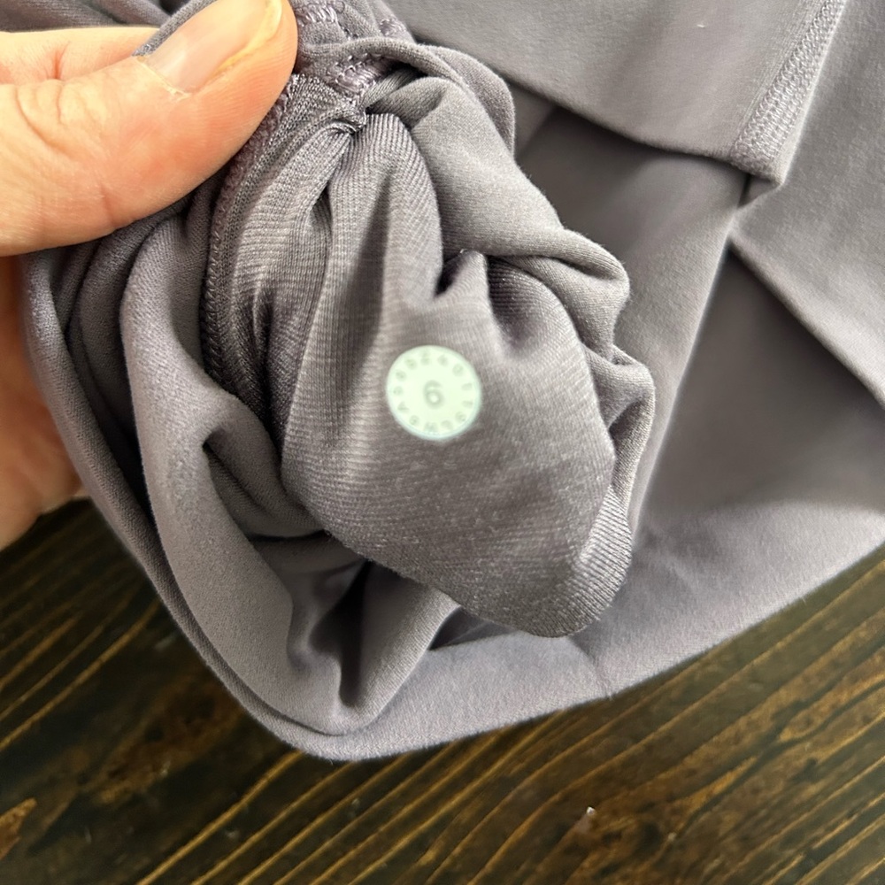 Lululemon Align High Rise 21” - Picture 2 of 5